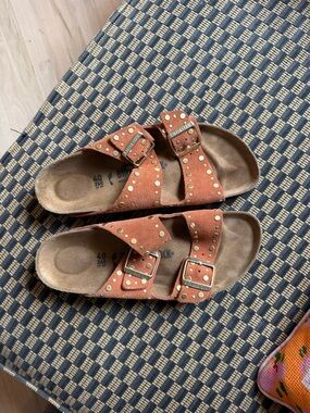 Women’s Birkenstock Studded Double-Buckle Arizona Sandal - Rust